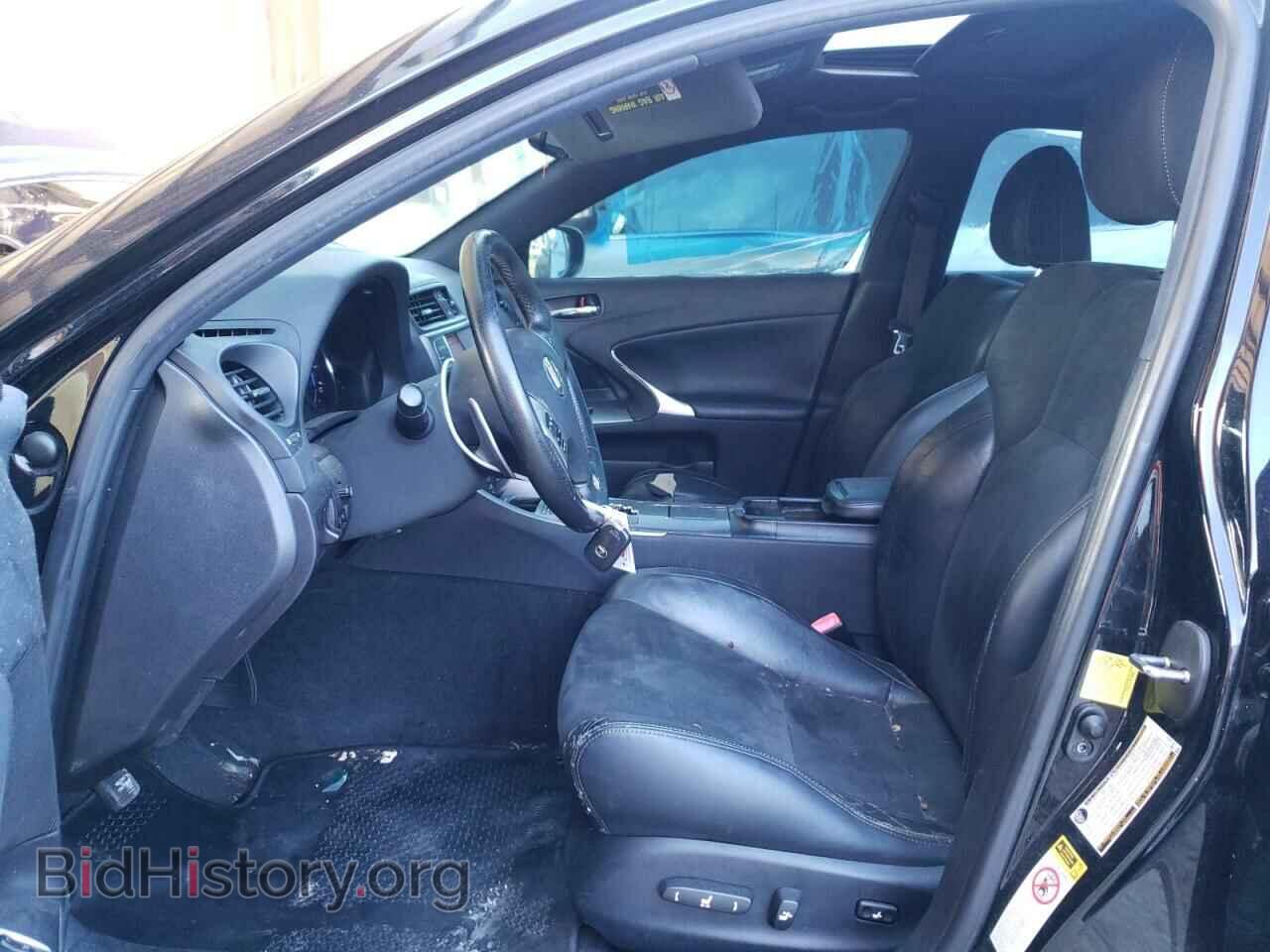 2011 LEXUS IS - VIN: JTHBF5C21B5150608 - Photo 7