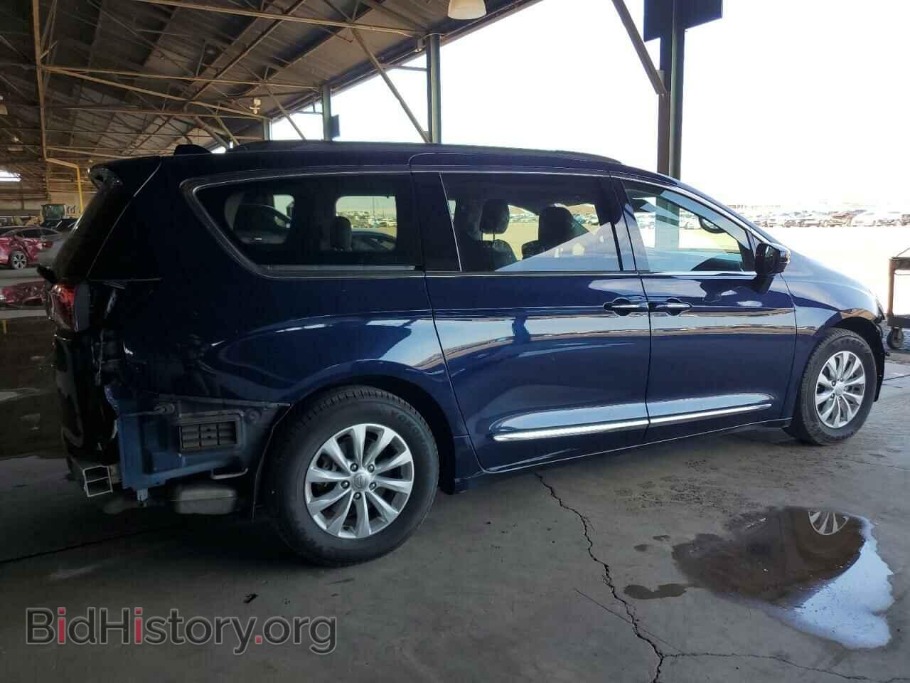 2018 CHRYSLER PACIFICA - VIN: 2C4RC1BG0JR310557 - Фото 3