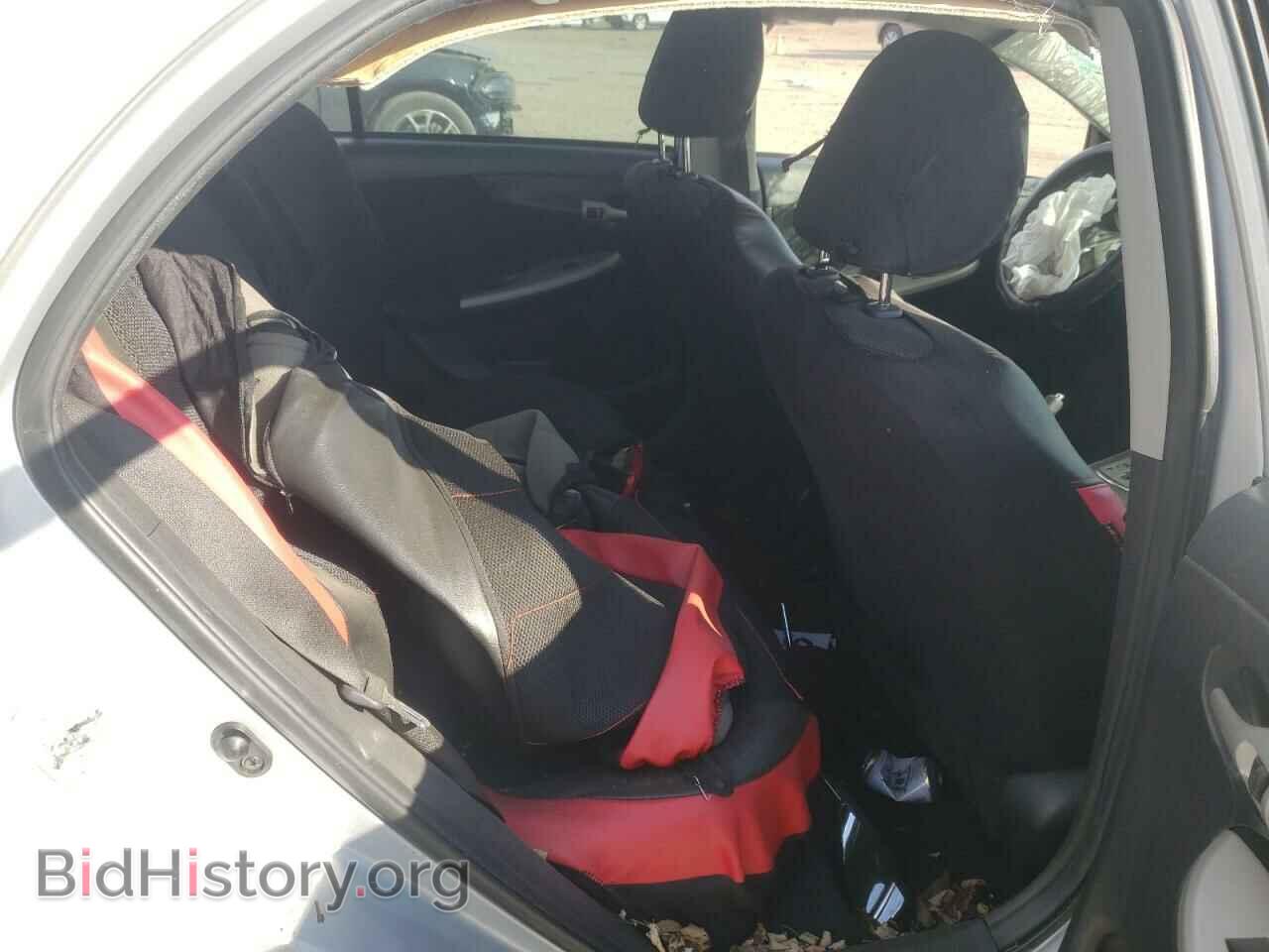 2013 TOYOTA COROLLA - VIN: 2T1BU4EE2DC928171 - Фото 6