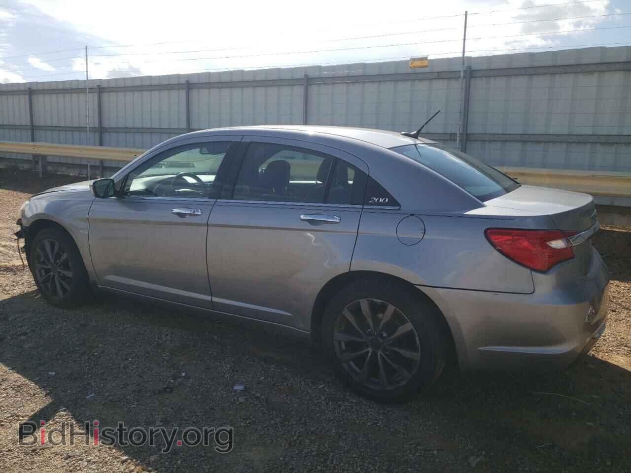 2013 CHRYSLER 200 - VIN: 1C3CCBCG6DN706315 - Фото 2
