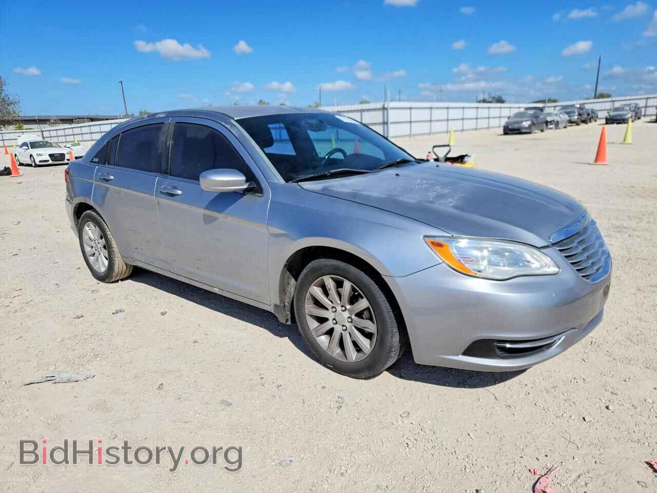2014 CHRYSLER 200 - VIN: 1C3CCBBB1EN128566 - Photo 4