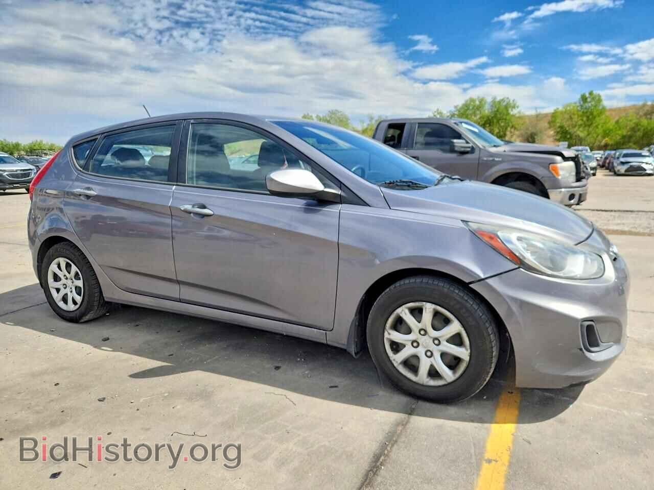 2013 HYUNDAI ACCENT - VIN: KMHCT5AE5DU123430 - Photo 4