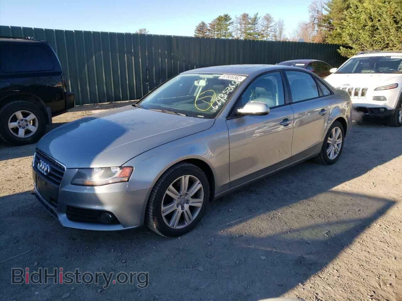 Photo WAUBFAFL5BN039345 - AUDI A4 2011