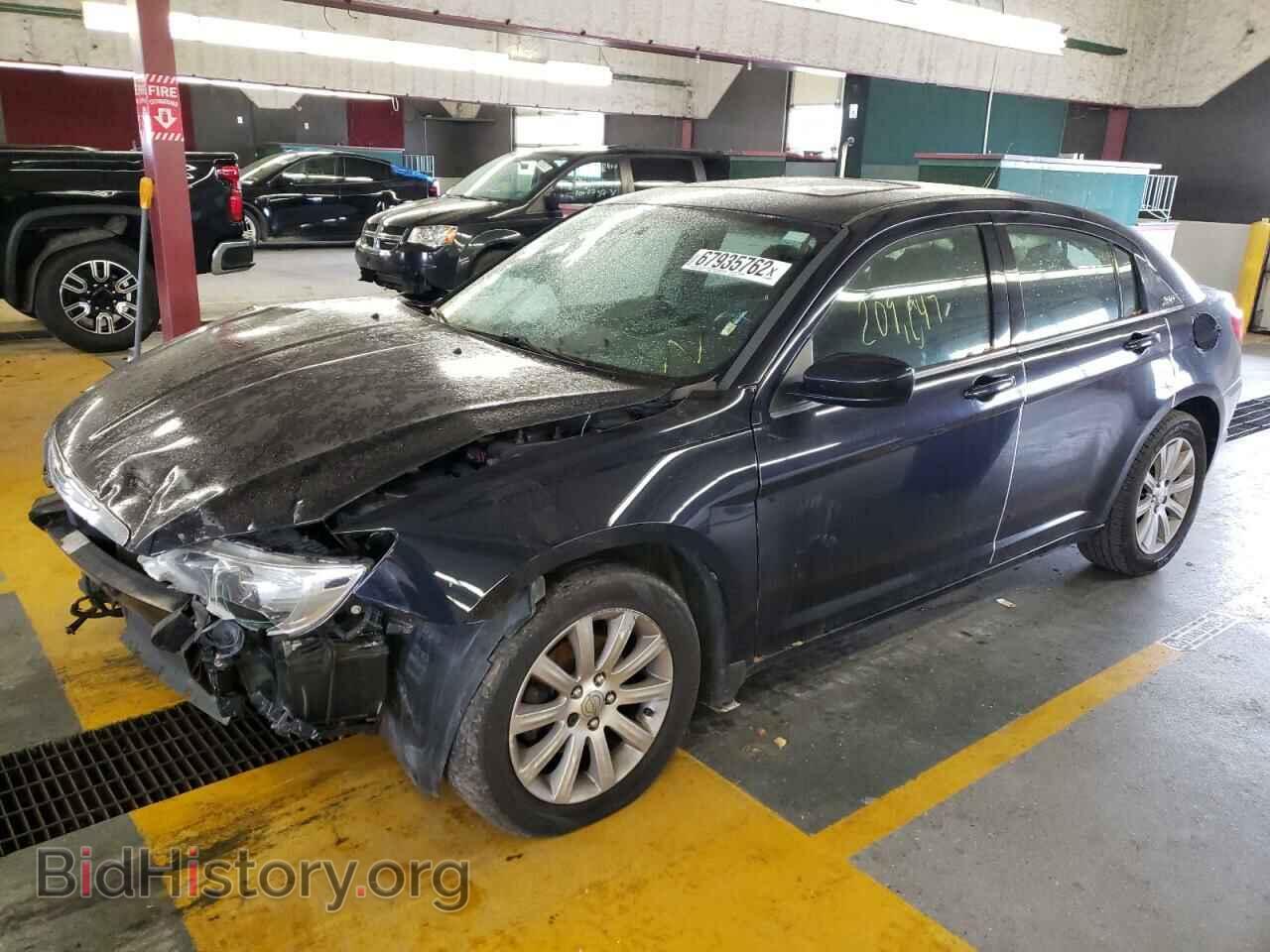Photo 1C3BC1FB1BN525299 - CHRYSLER 200 2011