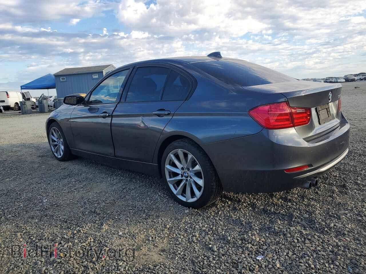 2012 BMW 3 SERIES - VIN: WBA3A5C54CF341947 - Photo 2