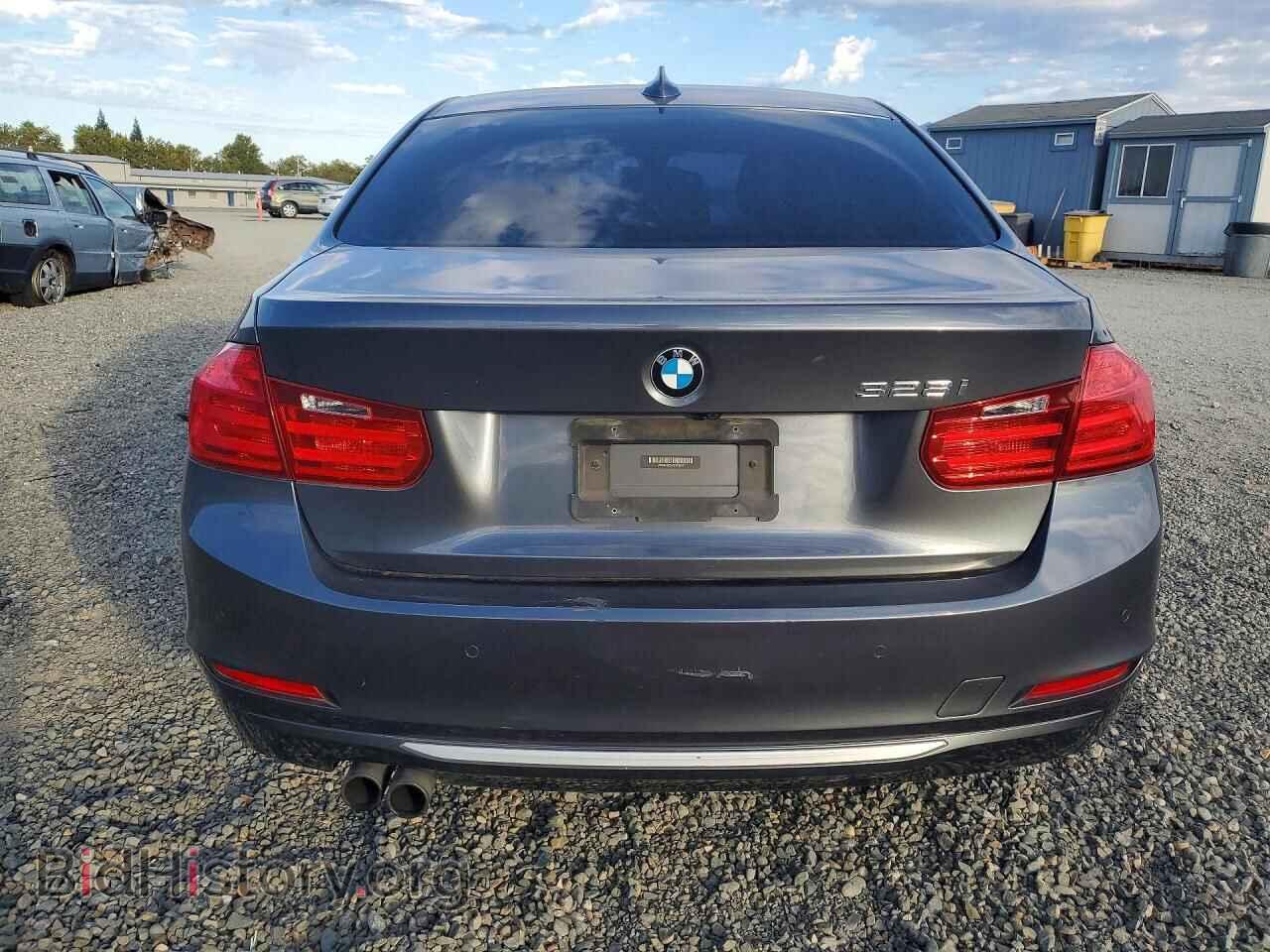 2012 BMW 3 SERIES - VIN: WBA3A5C54CF341947 - Photo 6