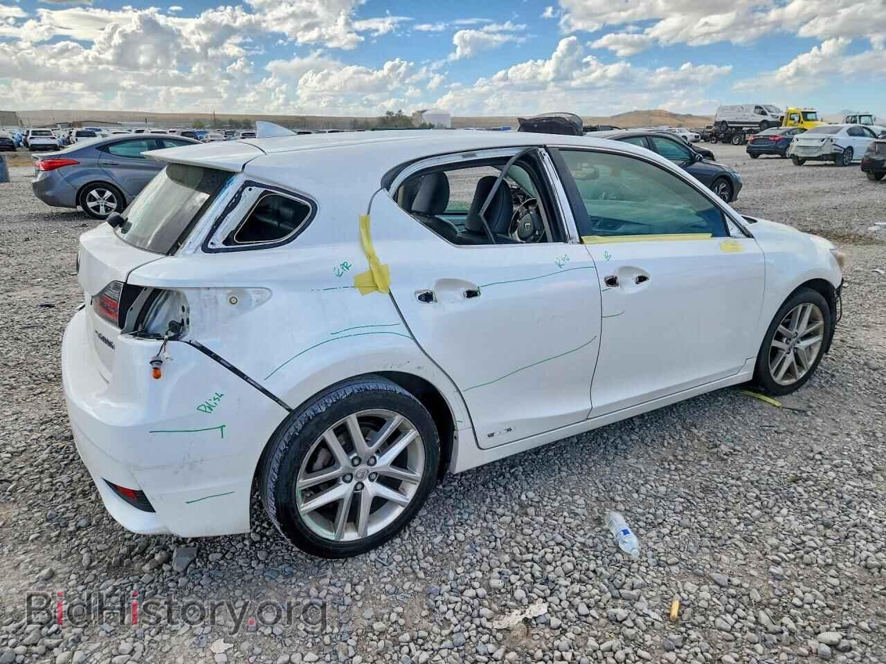 2015 LEXUS CT 200 - VIN: JTHKD5BH6F2245281 - Photo 3