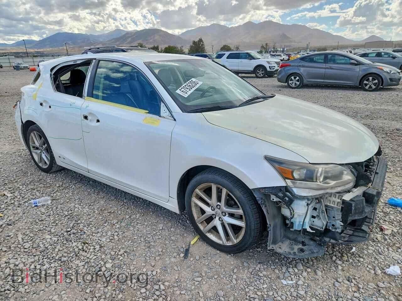 2015 LEXUS CT 200 - VIN: JTHKD5BH6F2245281 - Photo 4