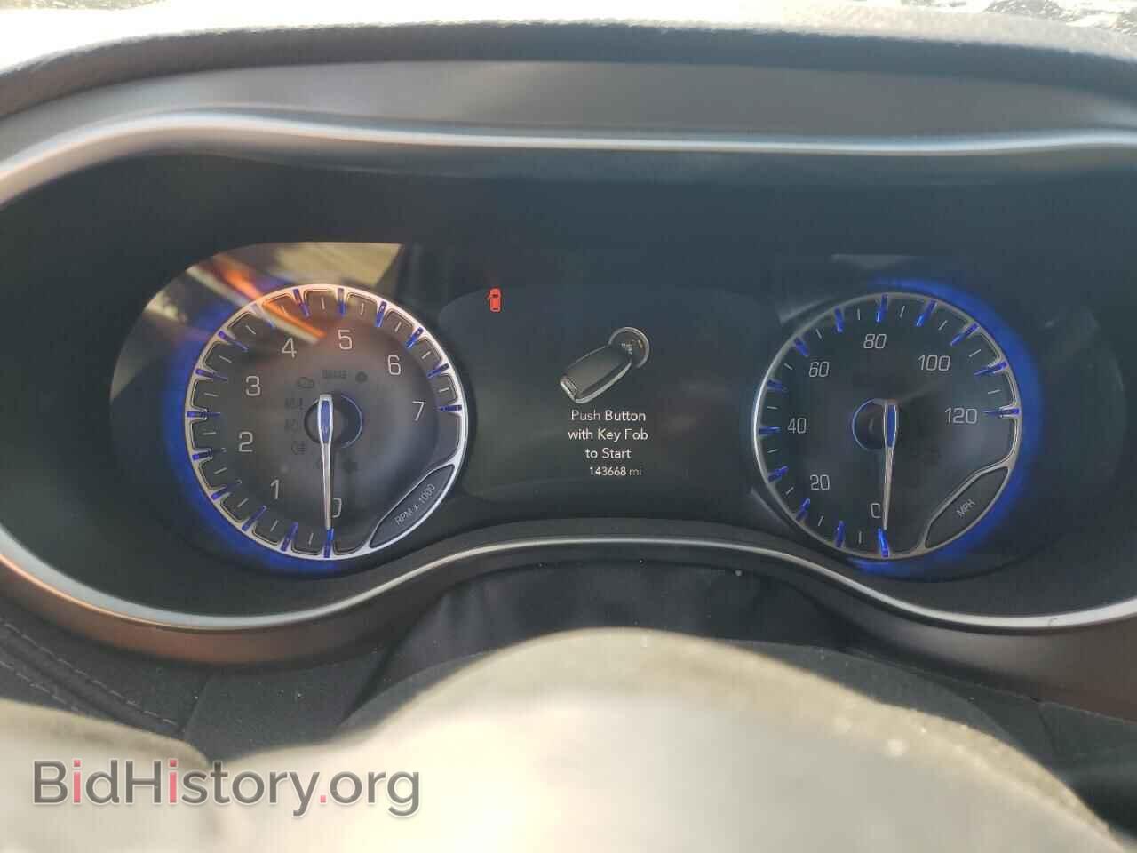 2017 CHRYSLER PACIFICA - VIN: 2C4RC1GG5HR748705 - Фото 9