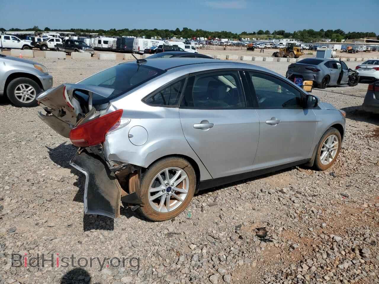 2018 FORD FOCUS - VIN: 1FADP3F20JL211700 - Фото 3