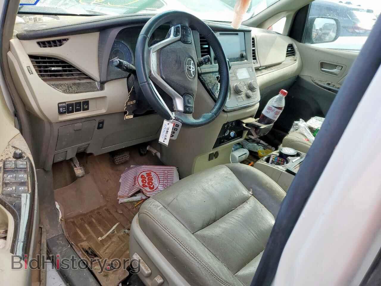 2017 TOYOTA All Models - VIN: 5TDYZ3DC5HS802812 - Фото 7