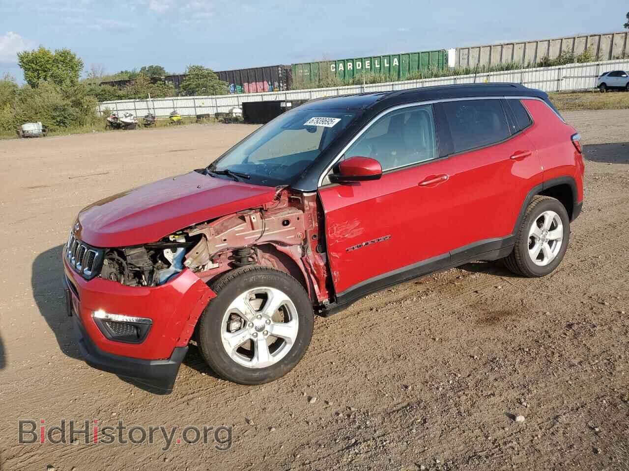 Фотография 3C4NJDBB5JT416283 - JEEP COMPASS 2018