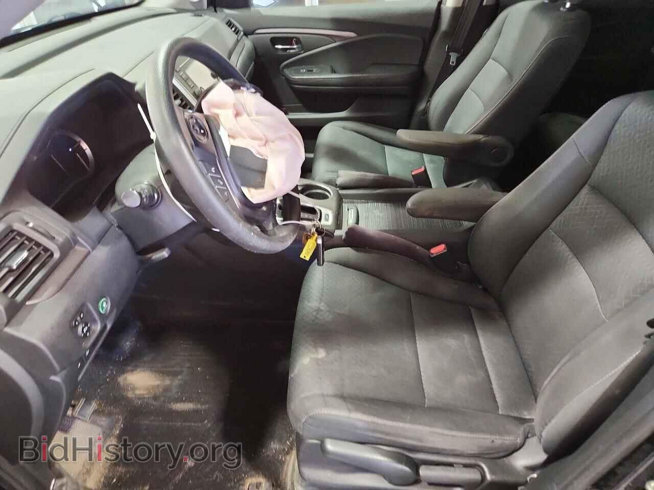 2017 Honda RIDGELINE (VIN 5FPYK2F17HB004155) — фото 7 из 12