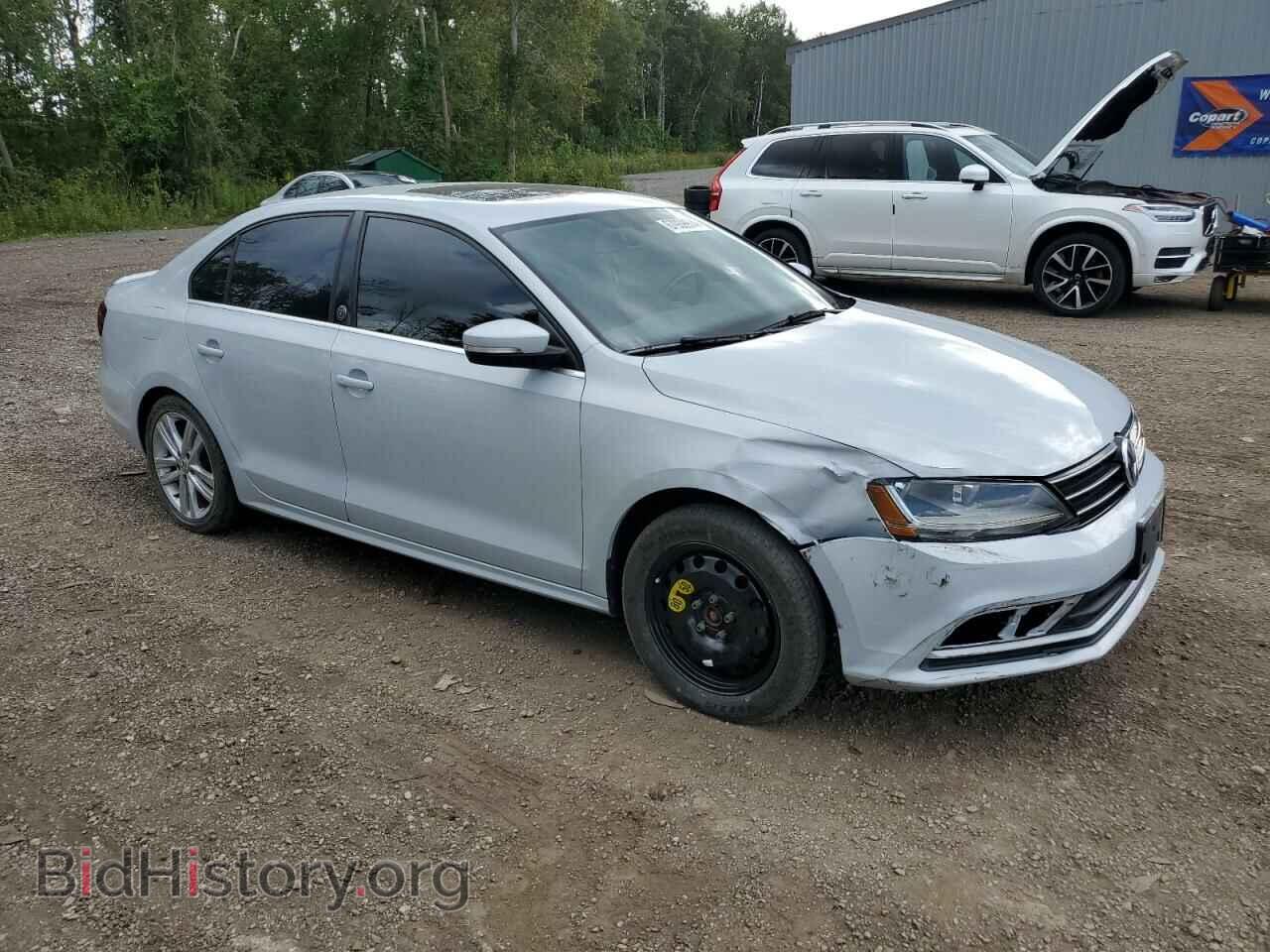 2017 VOLKSWAGEN JETTA - VIN: 3VWDB7AJ5HM393916 - Фото 4