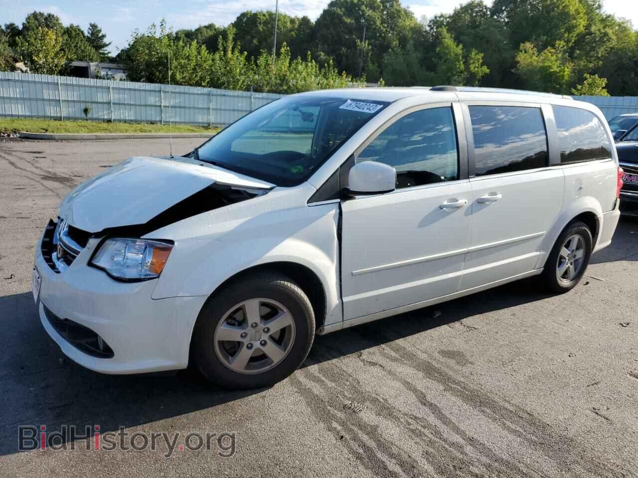 Photo 2D4RN5DG8BR661462 - DODGE All Models 2011