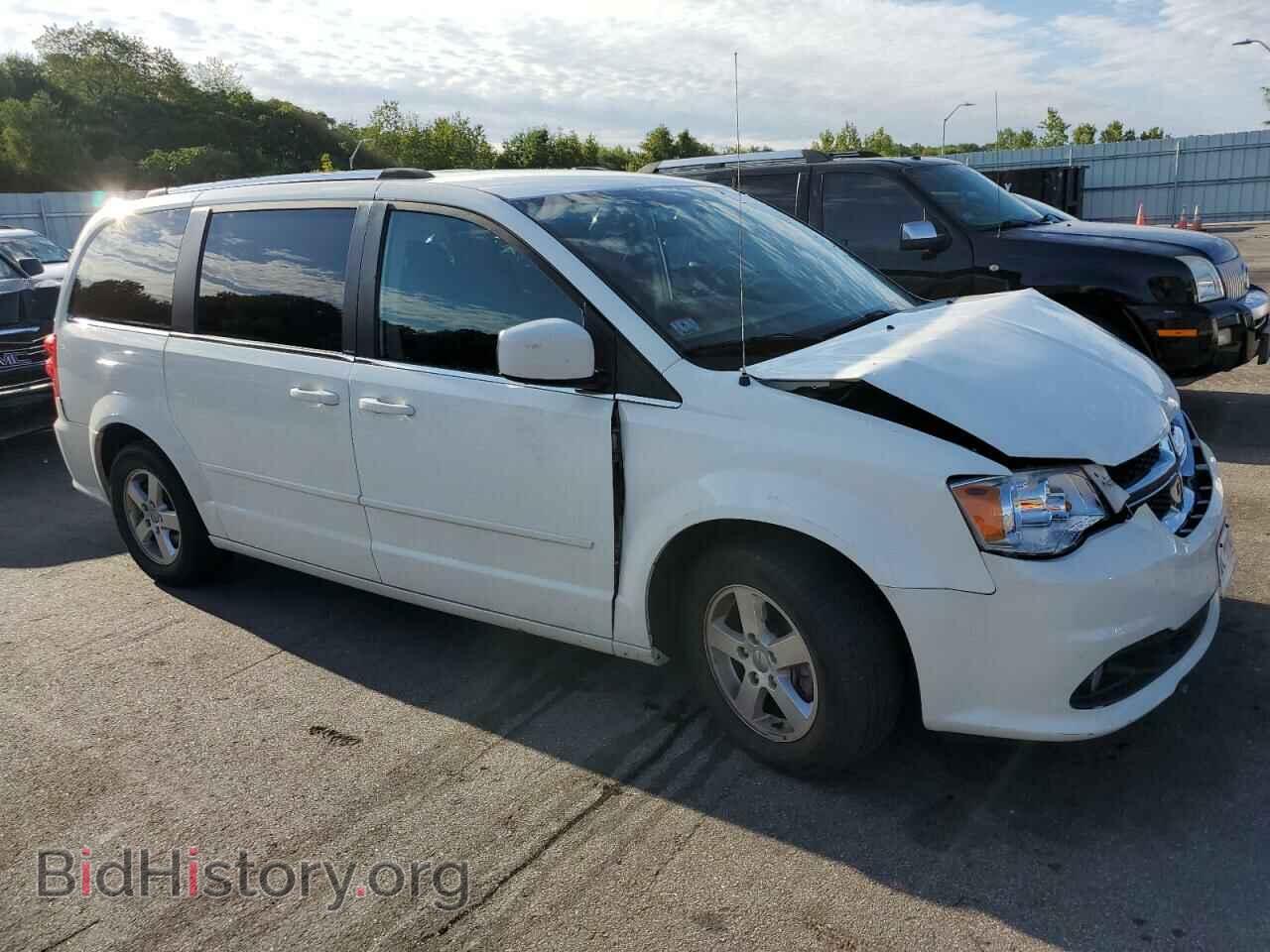 2011 DODGE All Models - VIN: 2D4RN5DG8BR661462 - Photo 4