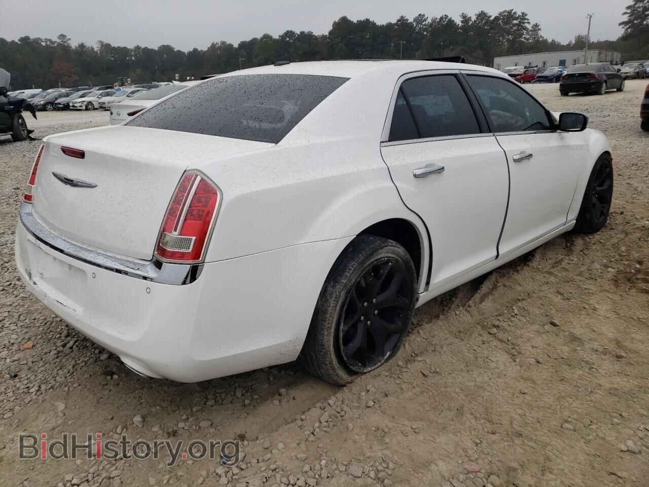 2014 CHRYSLER 300 - VIN: 2C3CCAET3EH105068 - Фото 4
