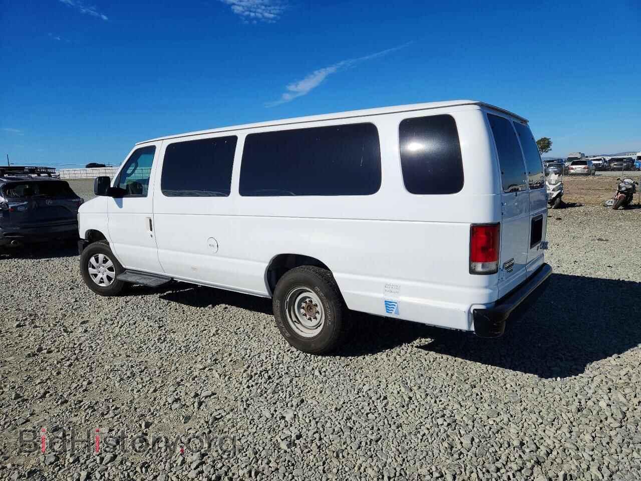 2011 FORD ECONOLINE - VIN: 1FBSS3BL0BDA00219 - Photo 2