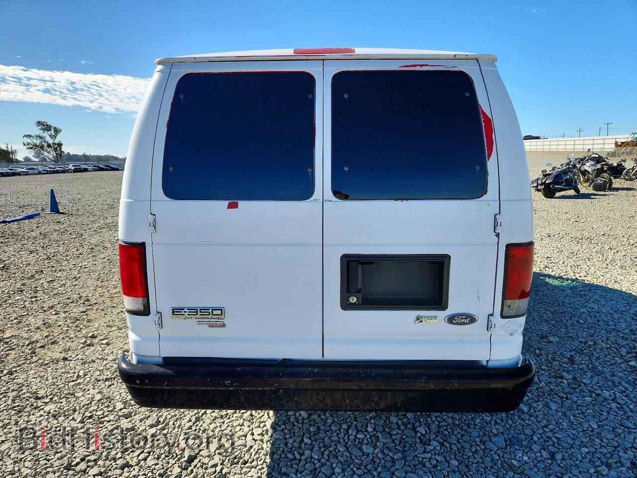 2011 FORD ECONOLINE - VIN: 1FBSS3BL0BDA00219 - Photo 6