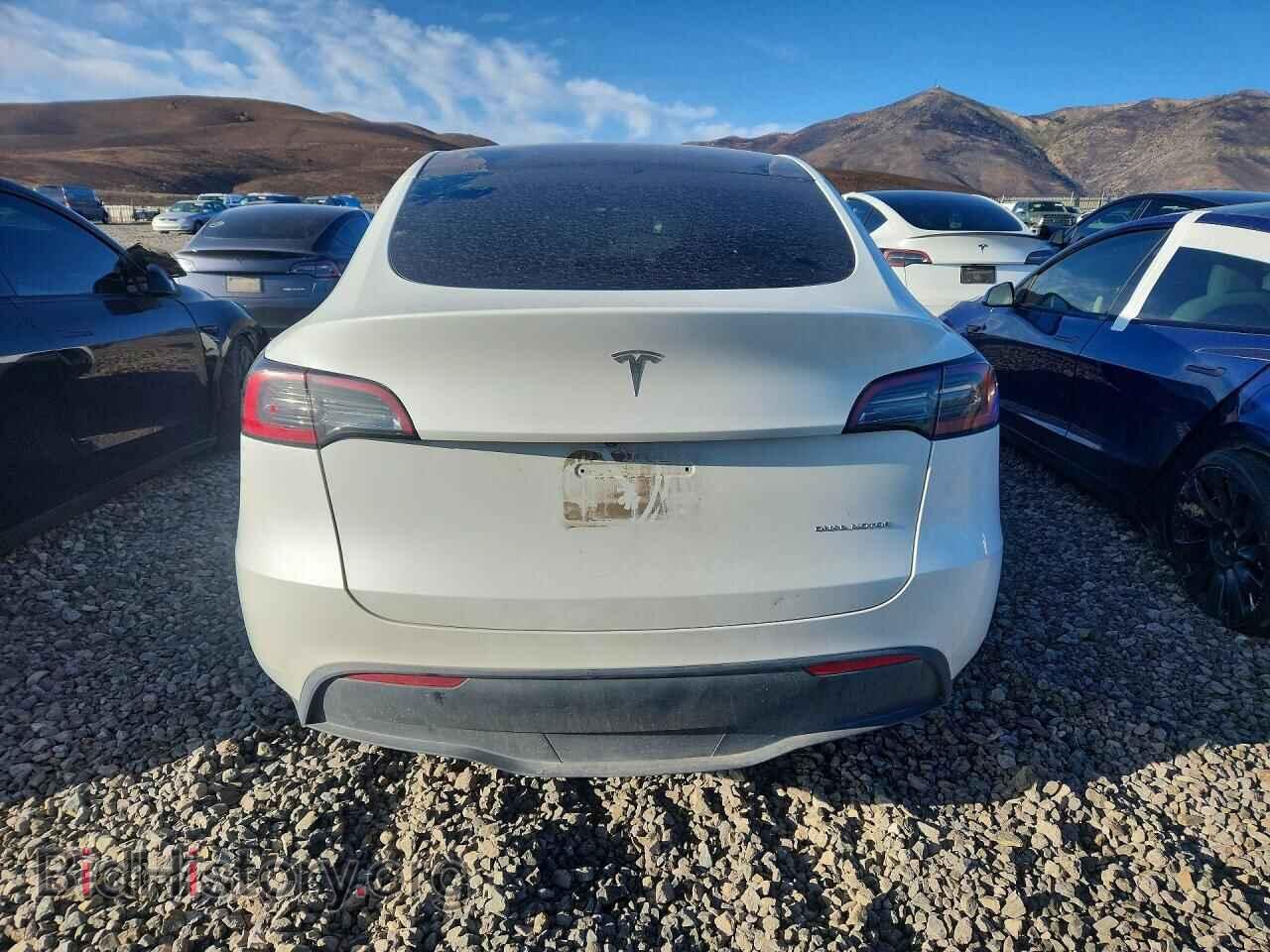 2023 TESLA MODEL Y - VIN: 7SAYGAEE3PF745641 - Photo 6