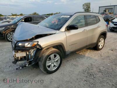 2022 Jeep COMPASS Latitude, silver — VIN 3C4NJDBBXNT131715, Copart
