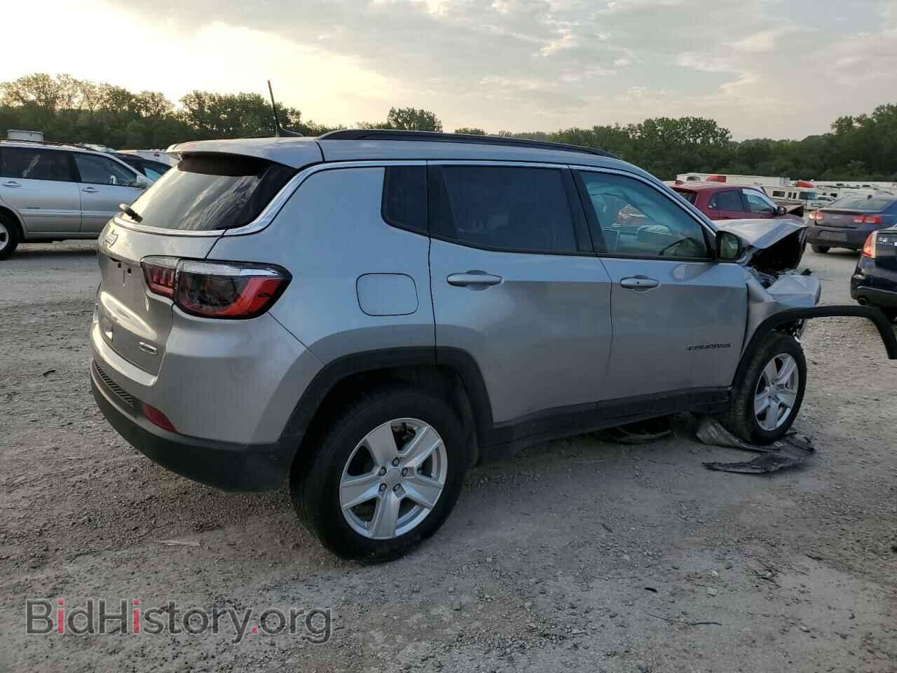 2022 JEEP COMPASS - VIN: 3C4NJDBBXNT131715 - Фото 3