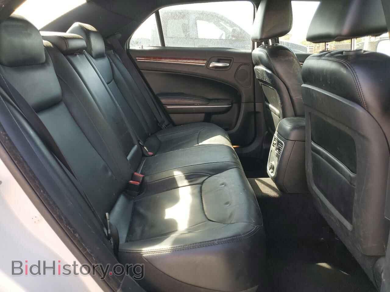 2014 CHRYSLER 300 - VIN: 2C3CCAAG9EH329745 - Фото 10