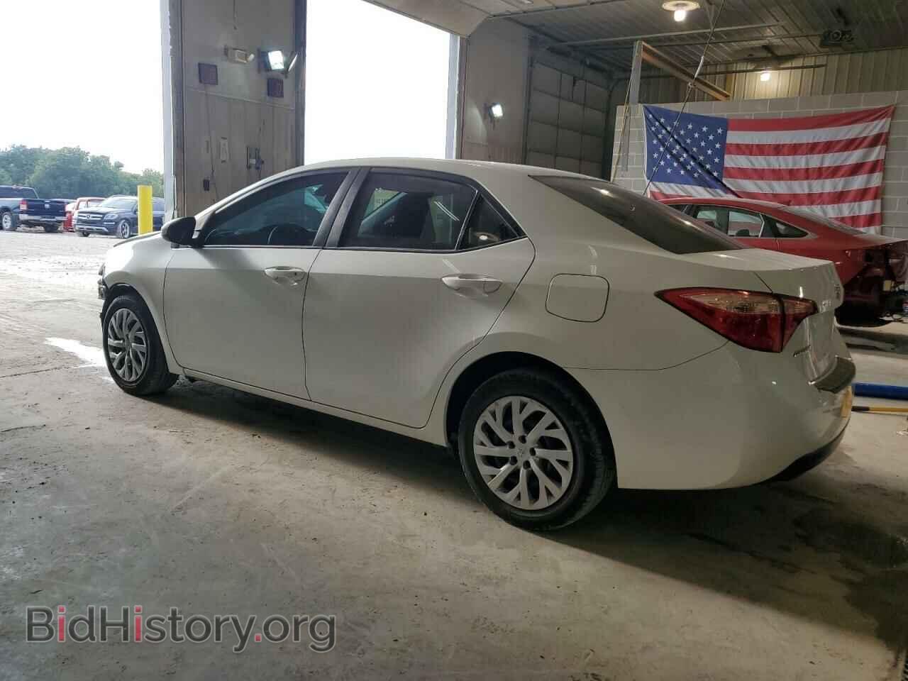 2017 TOYOTA COROLLA - VIN: 5YFBURHE8HP625653 - Фото 2