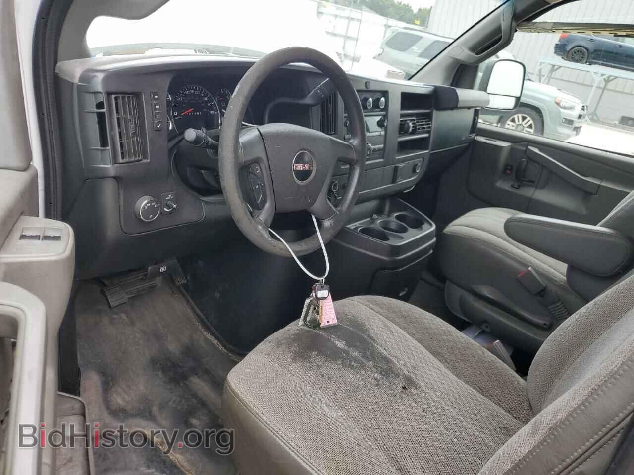 2017 GMC SAVANA - VIN: 1GTW7AFF8H1907267 - Фото 8