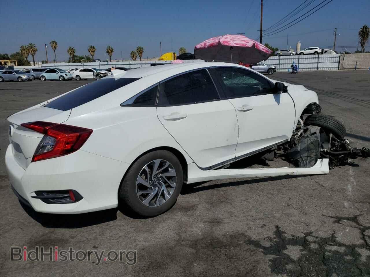 2017 HONDA CIVIC - VIN: 2HGFC2F72HH523191 - Фото 3