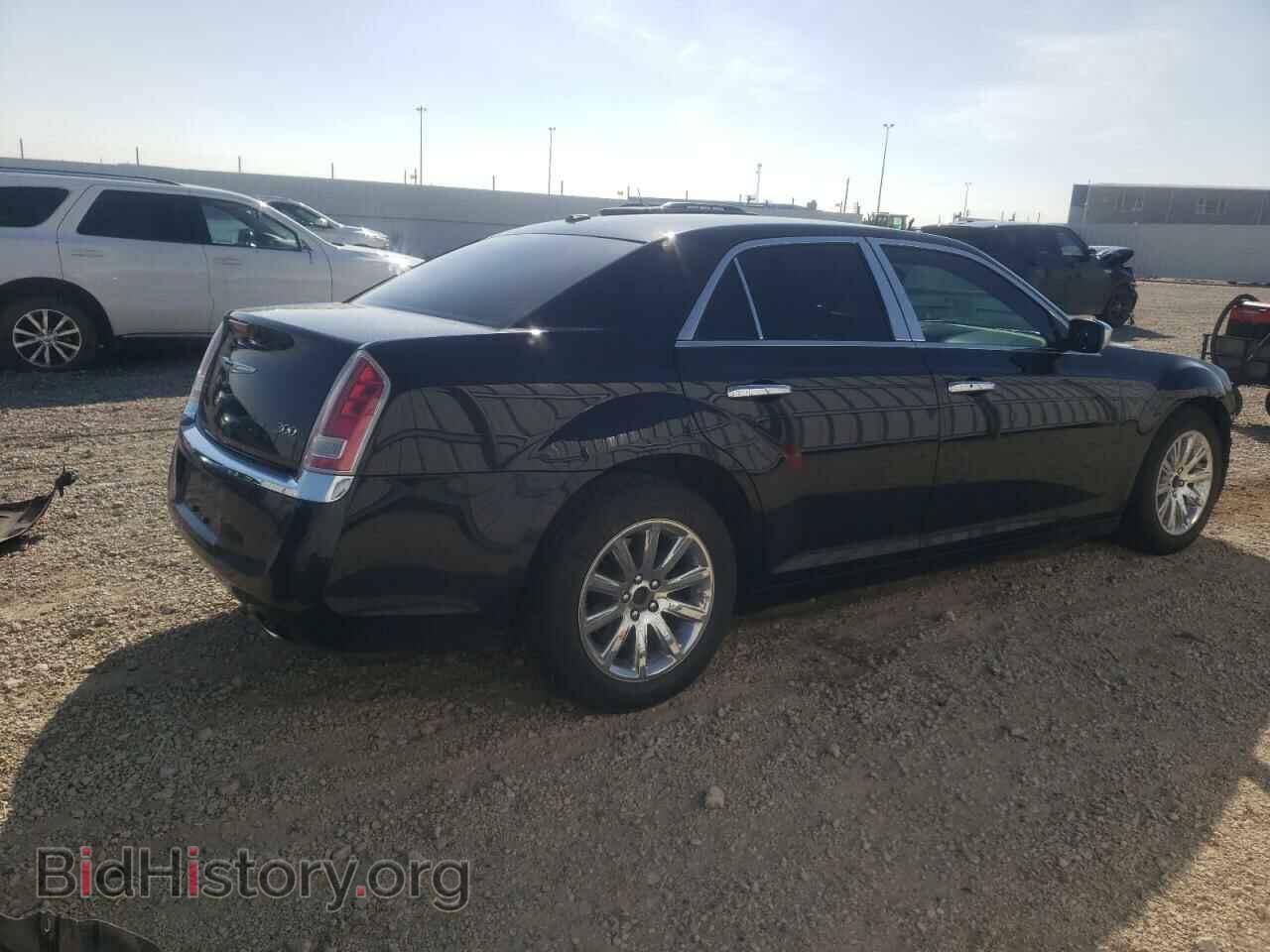 2013 CHRYSLER 300 - VIN: 2C3CCAAG8DH685389 - Фото 3