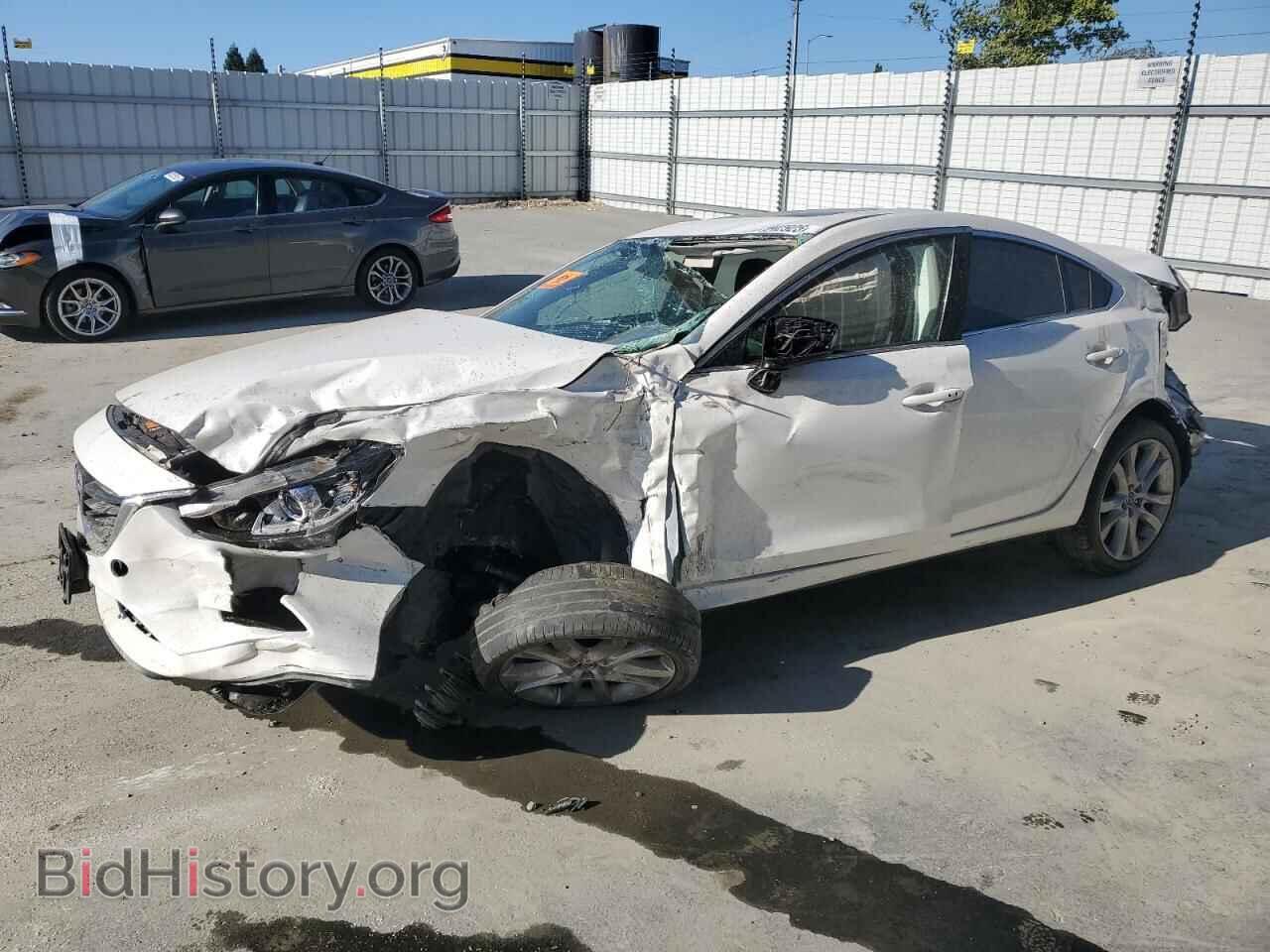 Фотография JM1GJ1V65F1170680 - MAZDA 6 2015