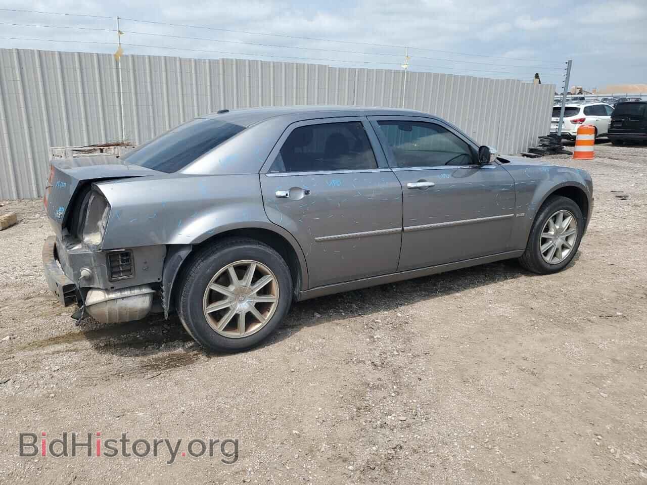 2010 CHRYSLER 300 - VIN: 2C3CK5CV5AH318998 - Фото 3