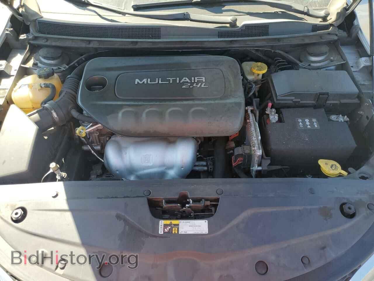 2016 CHRYSLER 200 - VIN: 1C3CCCAB9GN179002 - Фото 11
