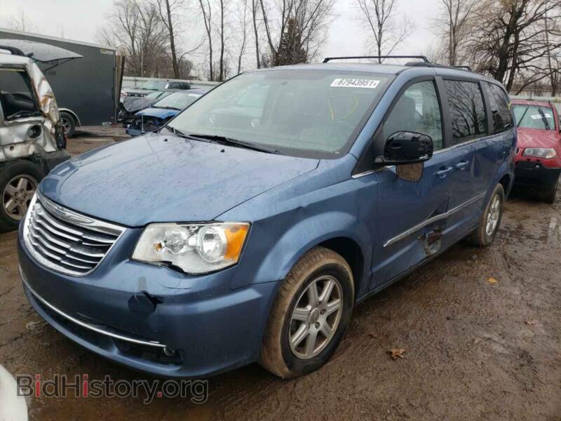 2011 Chrysler MINIVAN (VIN 2A4RR5DG2BR775484) — photo 2 of 10