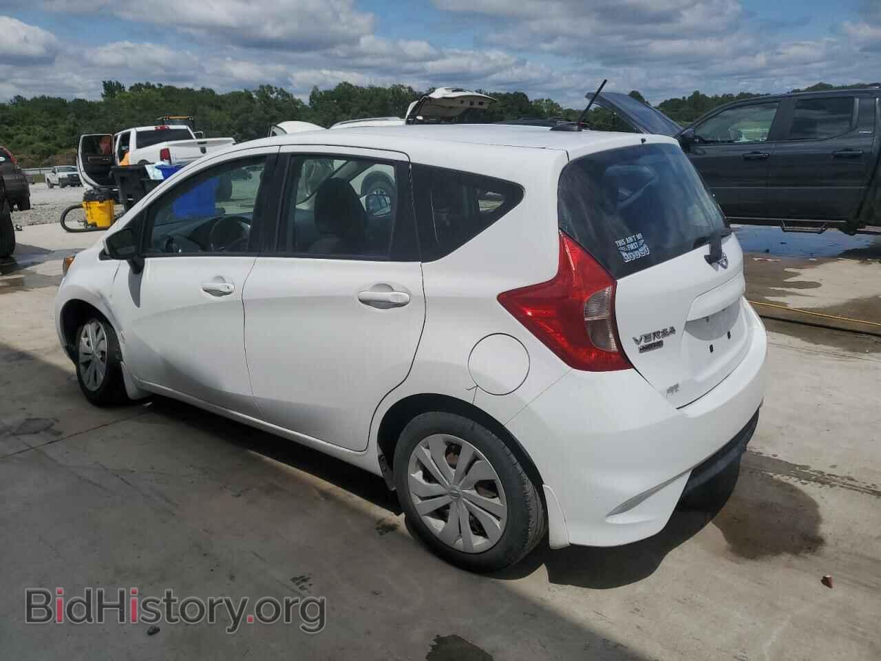 2017 NISSAN VERSA - VIN: 3N1CE2CP4HL377919 - Фото 2