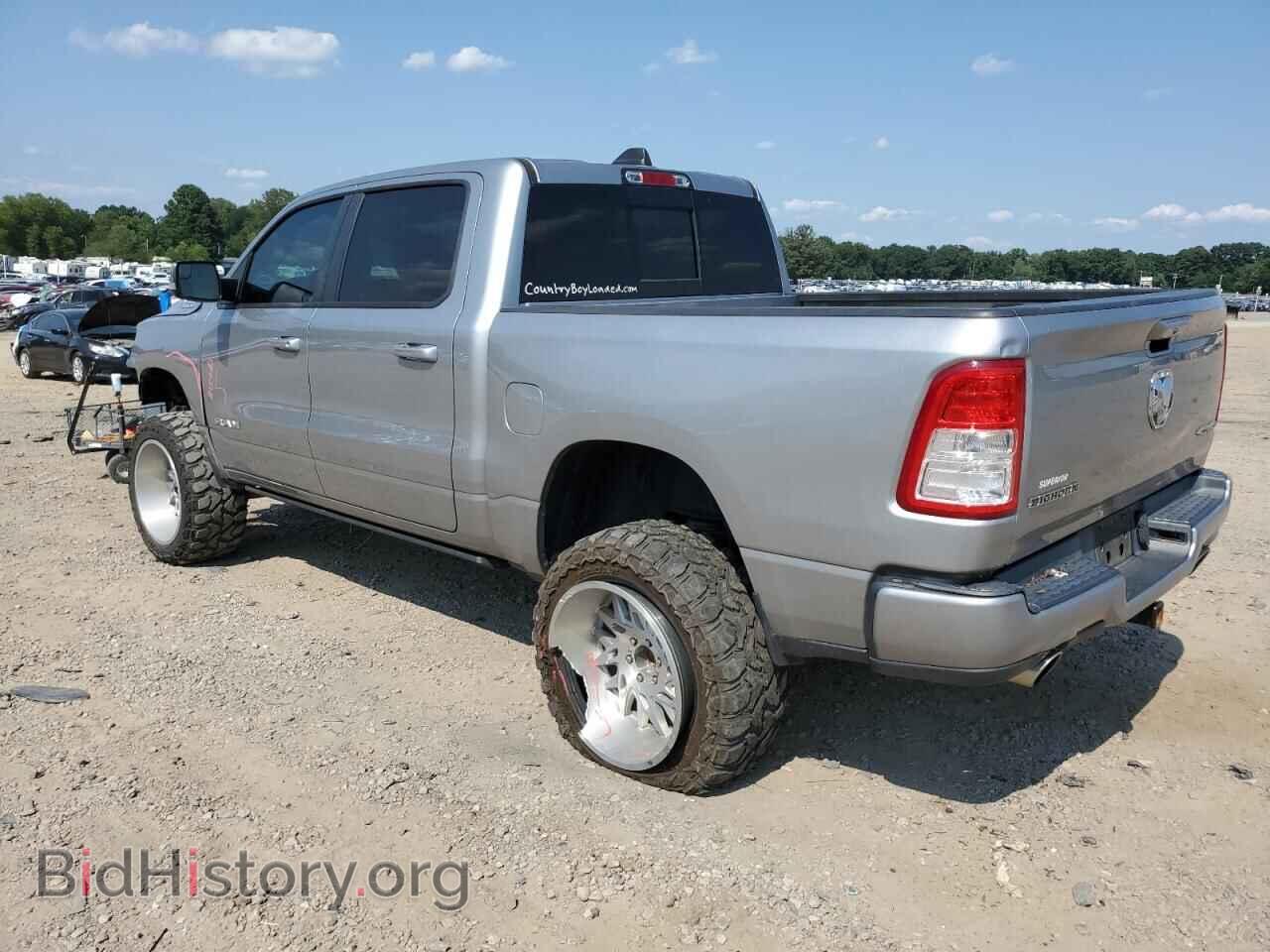 2019 RAM 1500 - VIN: 1C6SRFFTXKN704416 - Фото 2