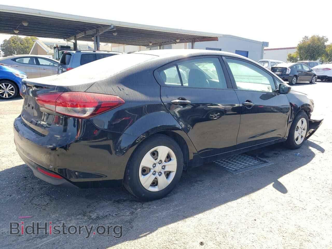 2017 KIA FORTE - VIN: 3KPFK4A73HE114178 - Фото 3