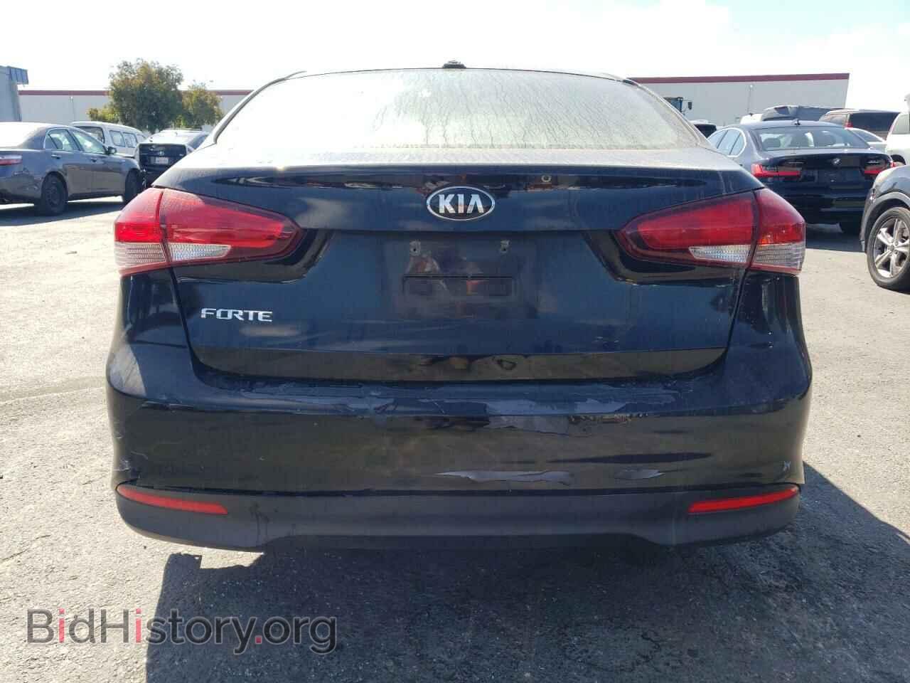 2017 KIA FORTE - VIN: 3KPFK4A73HE114178 - Фото 6