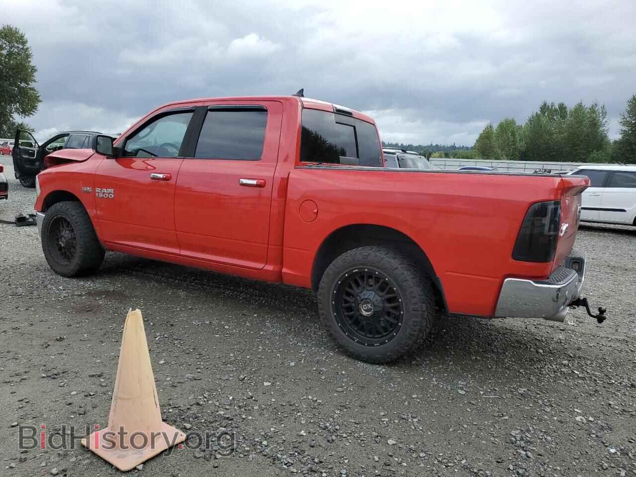 2016 RAM 1500 - VIN: 1C6RR6LT9GS221642 - Фото 2