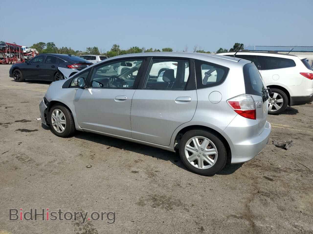 2013 HONDA FIT - VIN: JHMGE8H33DC081902 - Фото 2