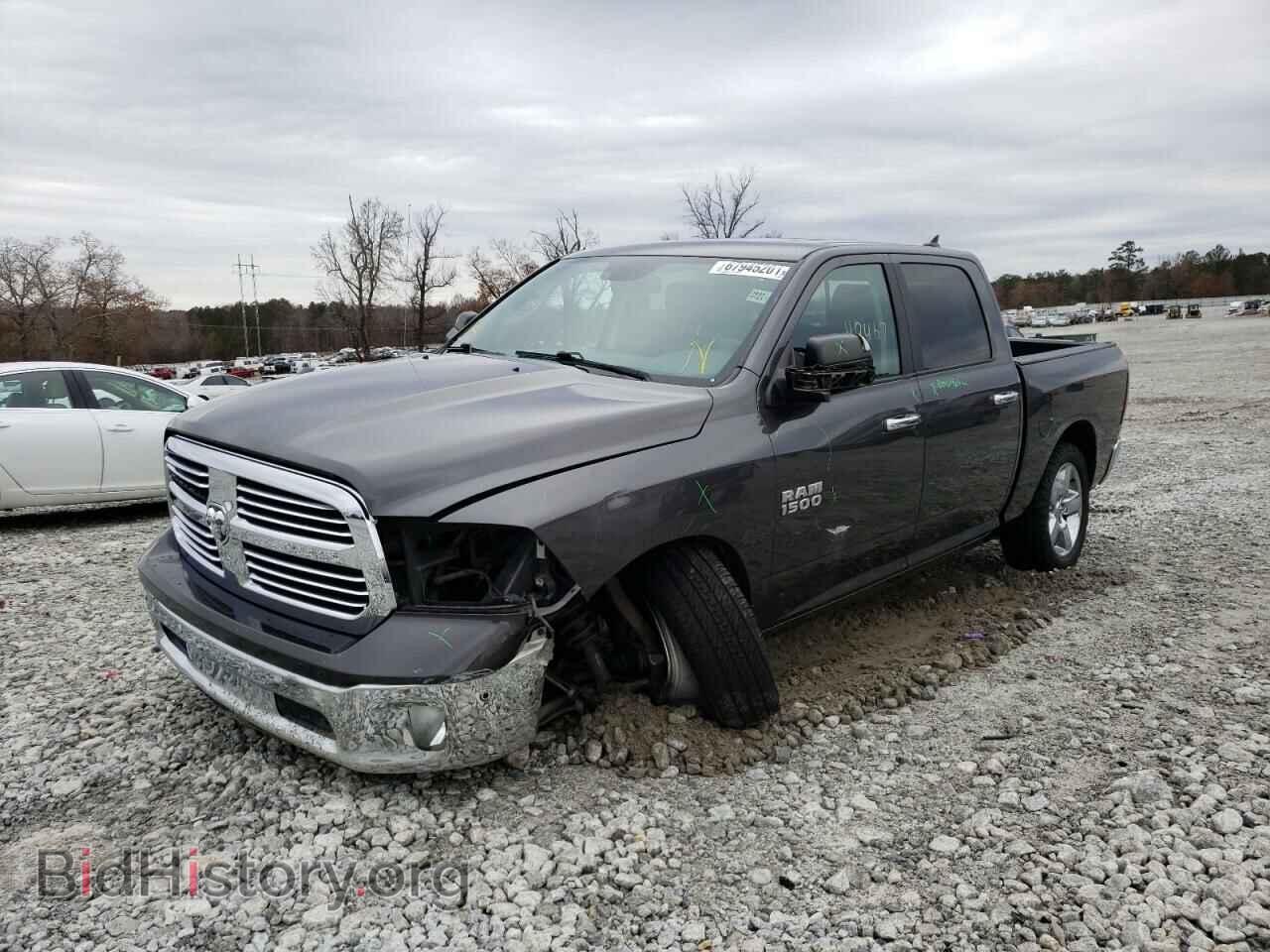 2017 RAM 1500 - VIN: 1C6RR7LG2HS632052 - Фото 2