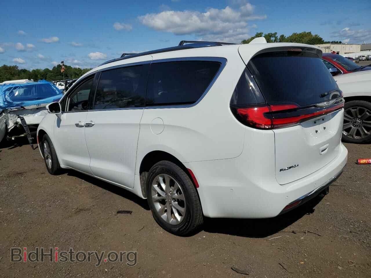 2021 CHRYSLER PACIFICA - VIN: 2C4RC3BG3MR508226 - Фото 2