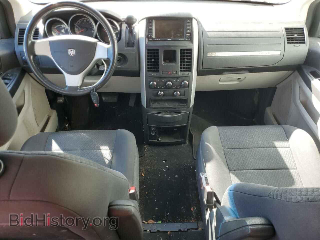 2010 DODGE CARAVAN - VIN: 2D4RN4DE2AR205688 - Photo 8