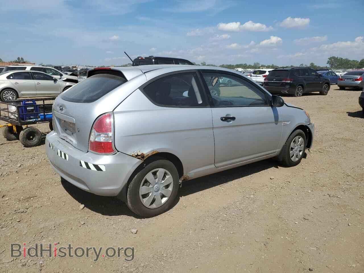 2007 HYUNDAI ACCENT - VIN: KMHCM36C07U041621 - Фото 3
