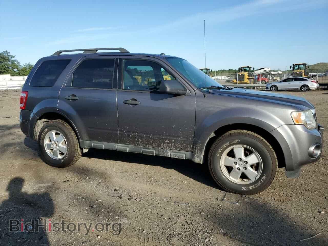 2011 FORD ESCAPE - VIN: 1FMCU9DG2BKC35385 - Фото 4