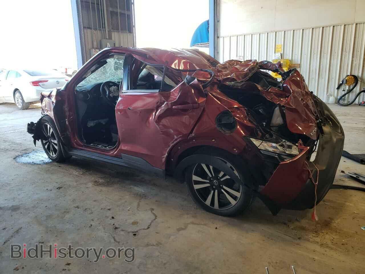 2019 NISSAN KICKS - VIN: 3N1CP5CU6KL558917 - Фото 2