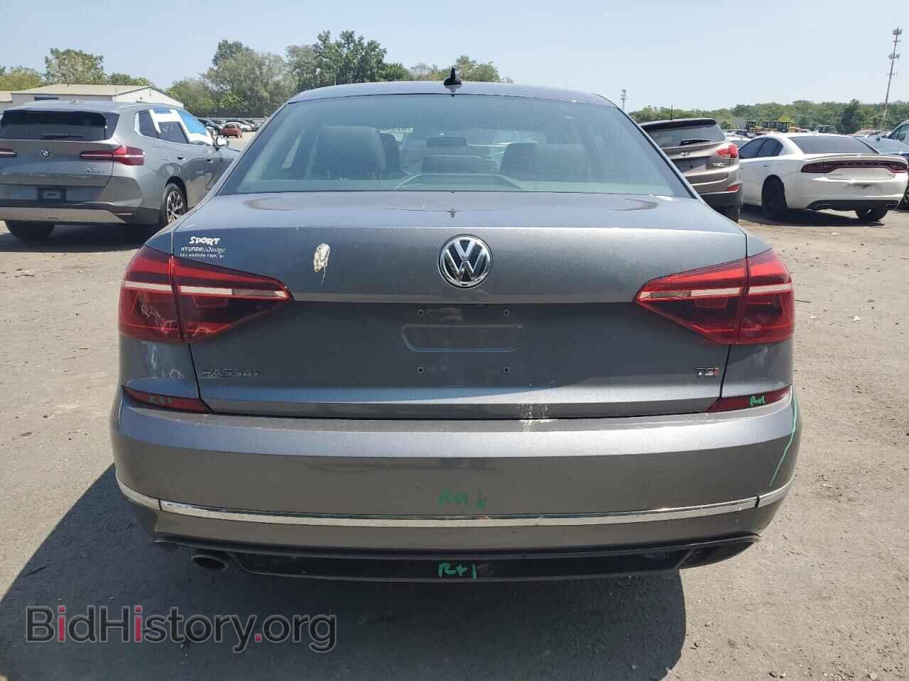 2018 VOLKSWAGEN PASSAT - VIN: 1VWAA7A33JC003250 - Фото 6
