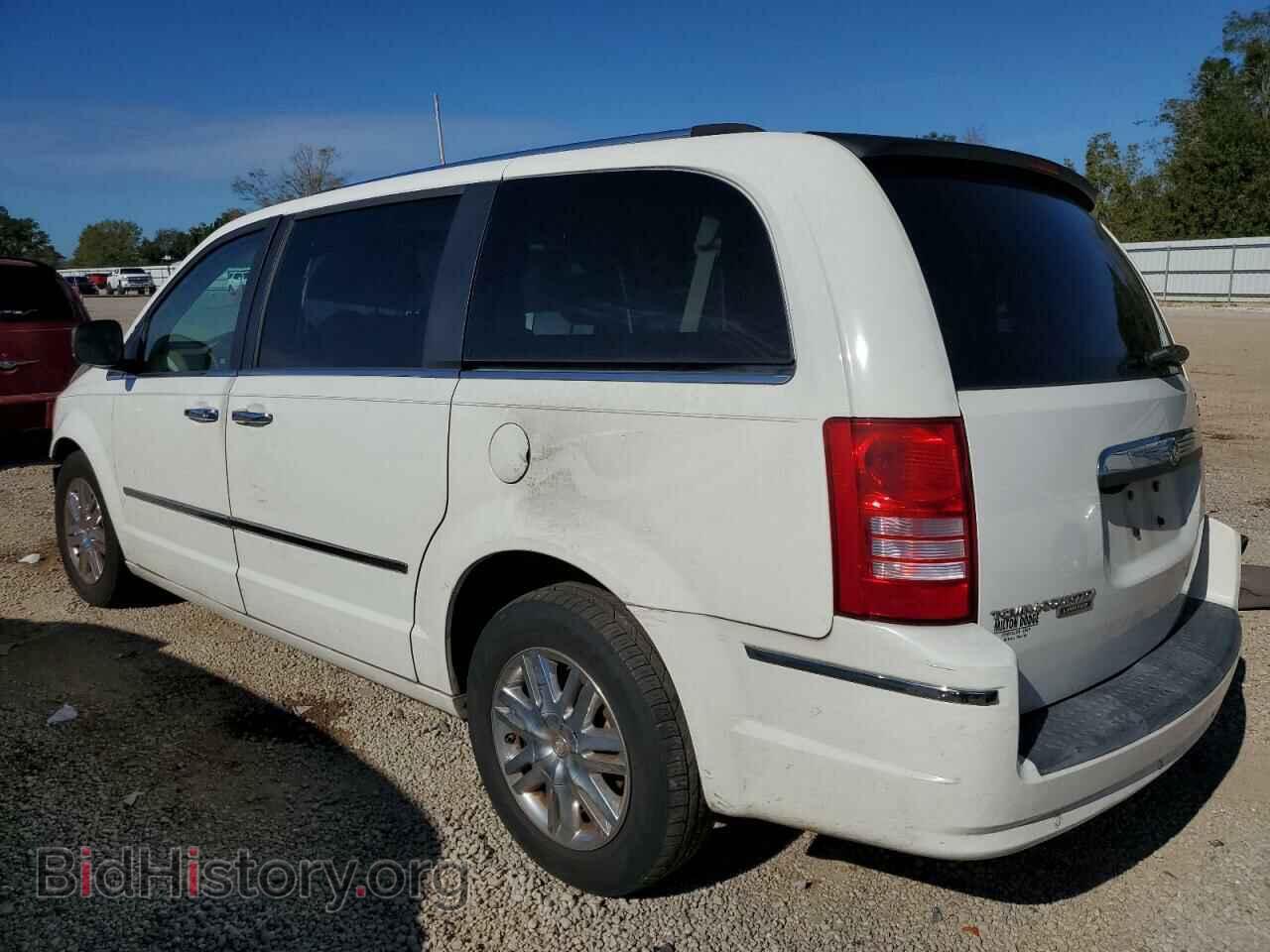 2008 CHRYSLER MINIVAN - VIN: 2A8HR64X68R804963 - Фото 2