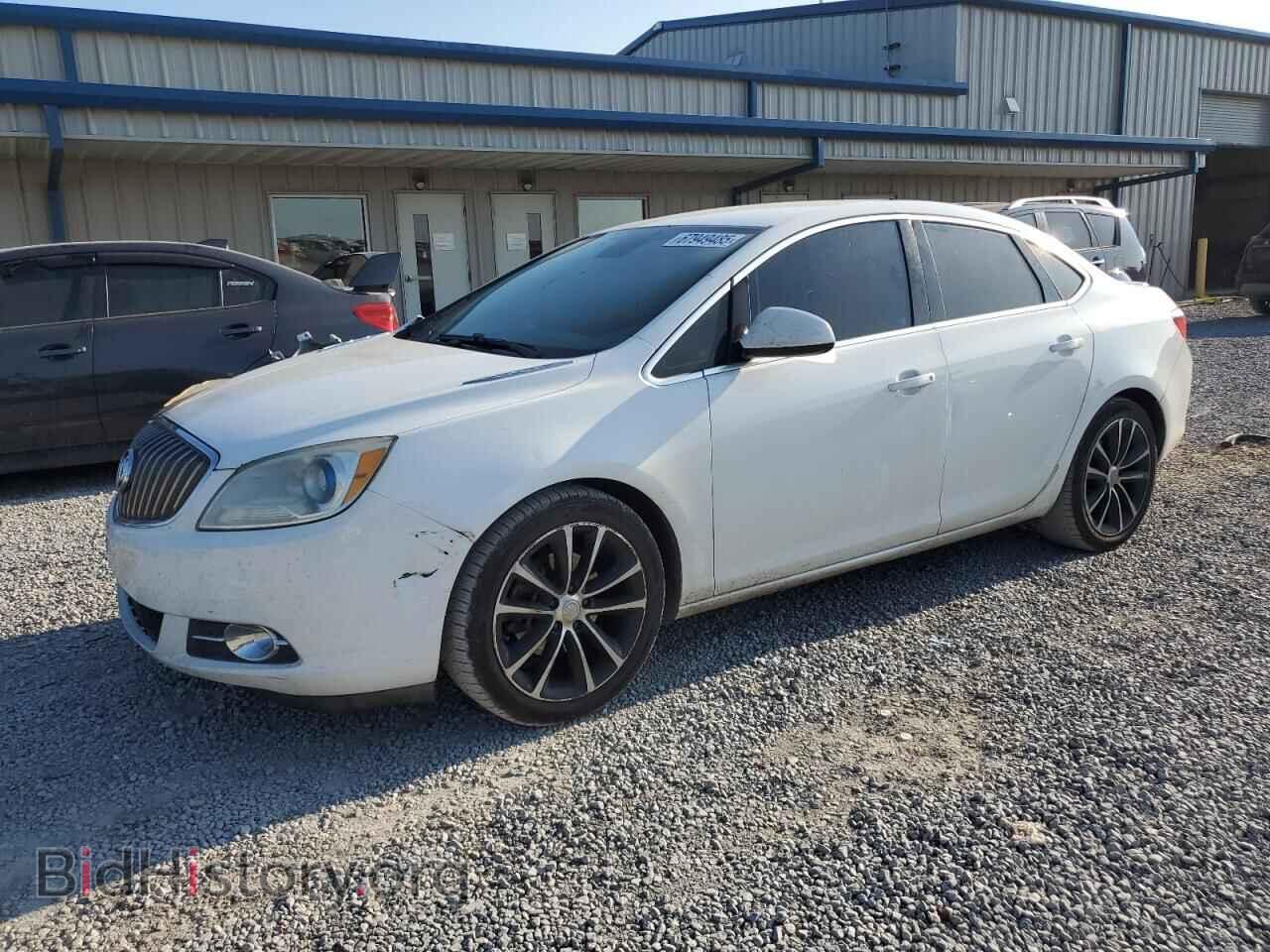 Photo 1G4PR5SK2H4108572 - BUICK VERANO 2017